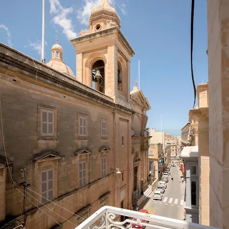 Apartament No 25 3 *